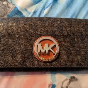 Michael Kors wallet